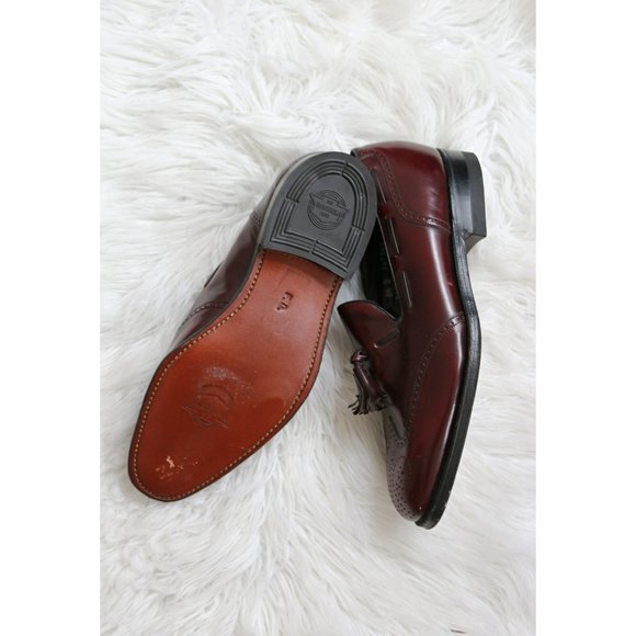 1980\'s Florsheim Burgundy Tassel Leather Dress Loafers // Men\'s 8 to 8-1/2 (8.5) main image 6